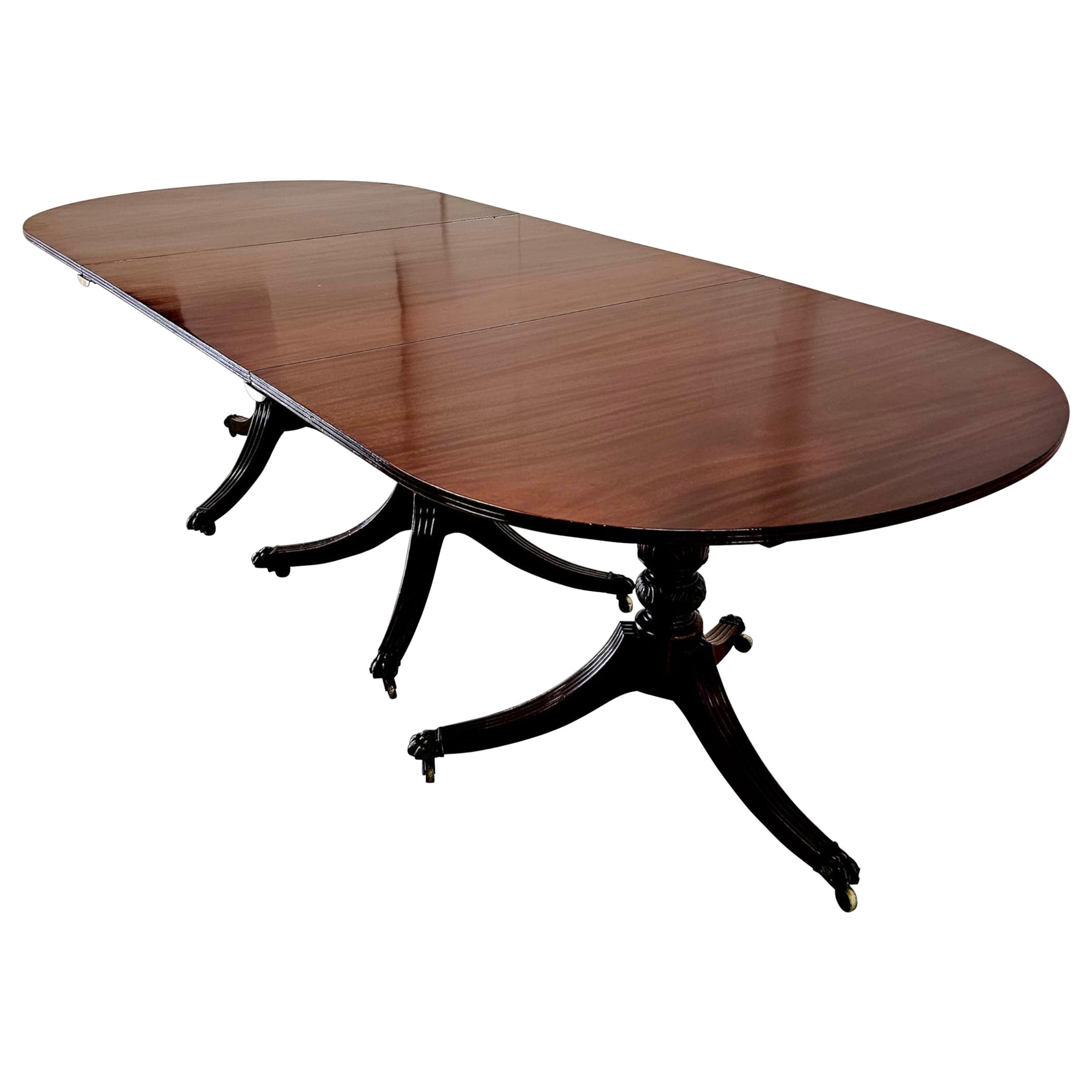 A Very Fine Early 20th Century Regency Style D-End Dining Room Table For Sale