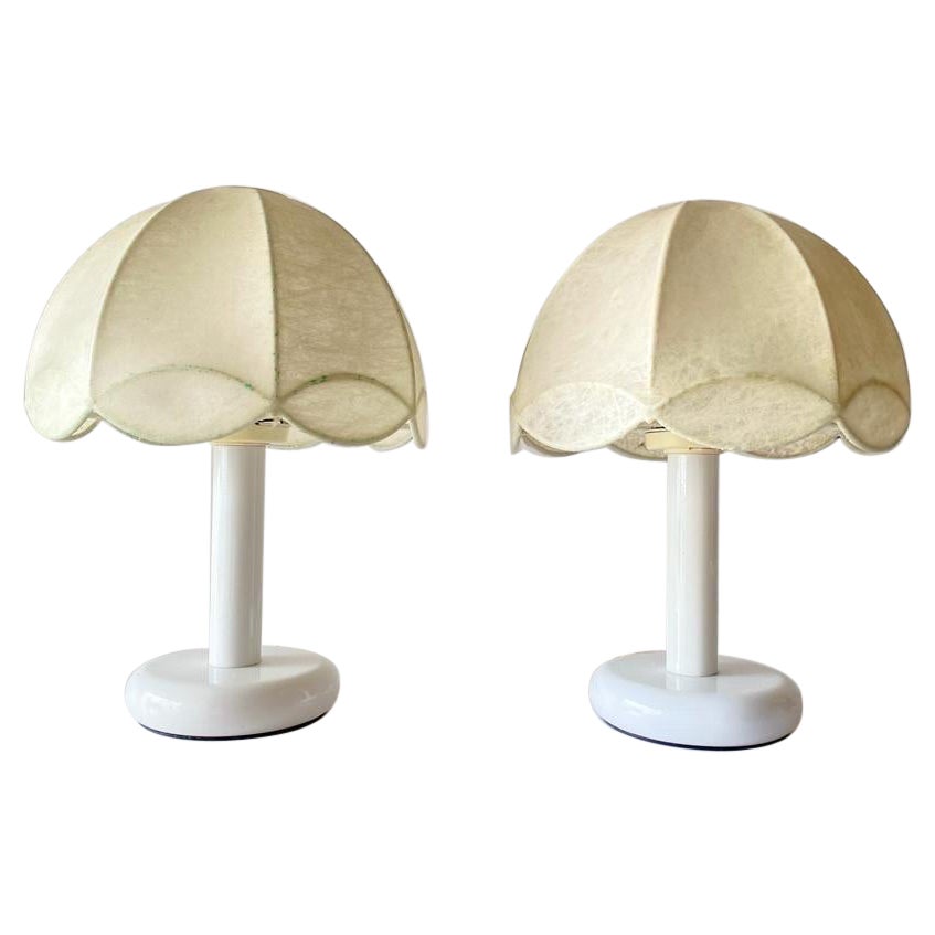 Paire de lampes de bureau à corps en métal blanc et cocon par GOLDKANT, 1970, Allemagne en vente