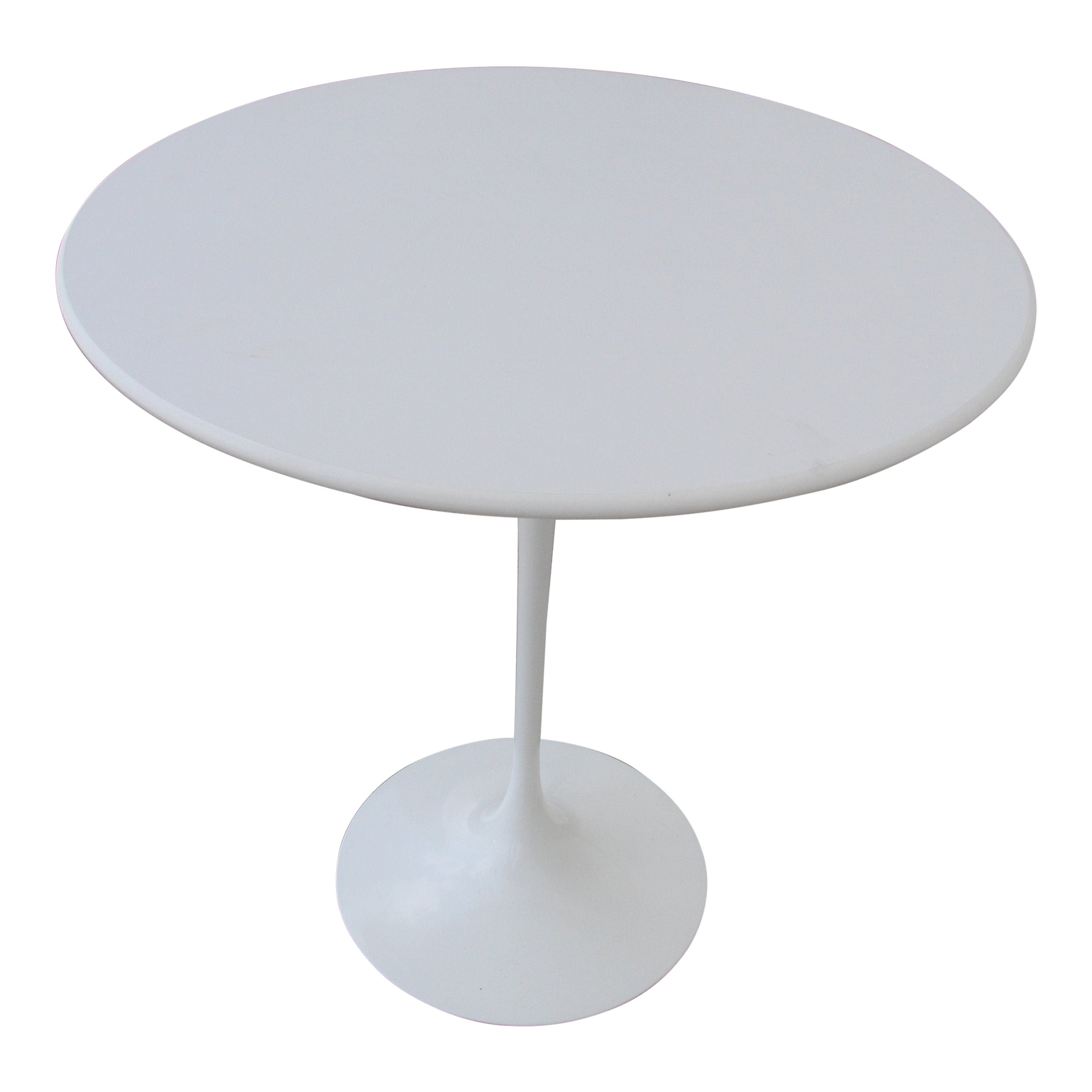 Knoll Saarinen Side Table
