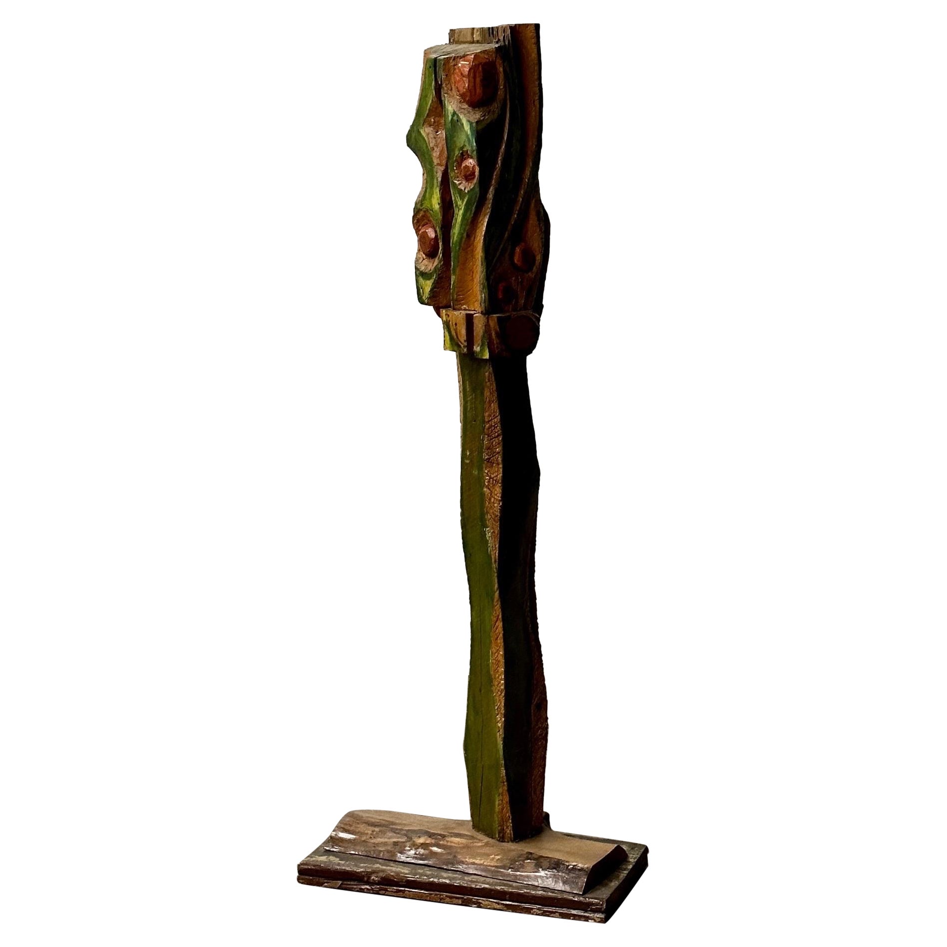 Holz-Skulptur von Dennis Jose im Angebot