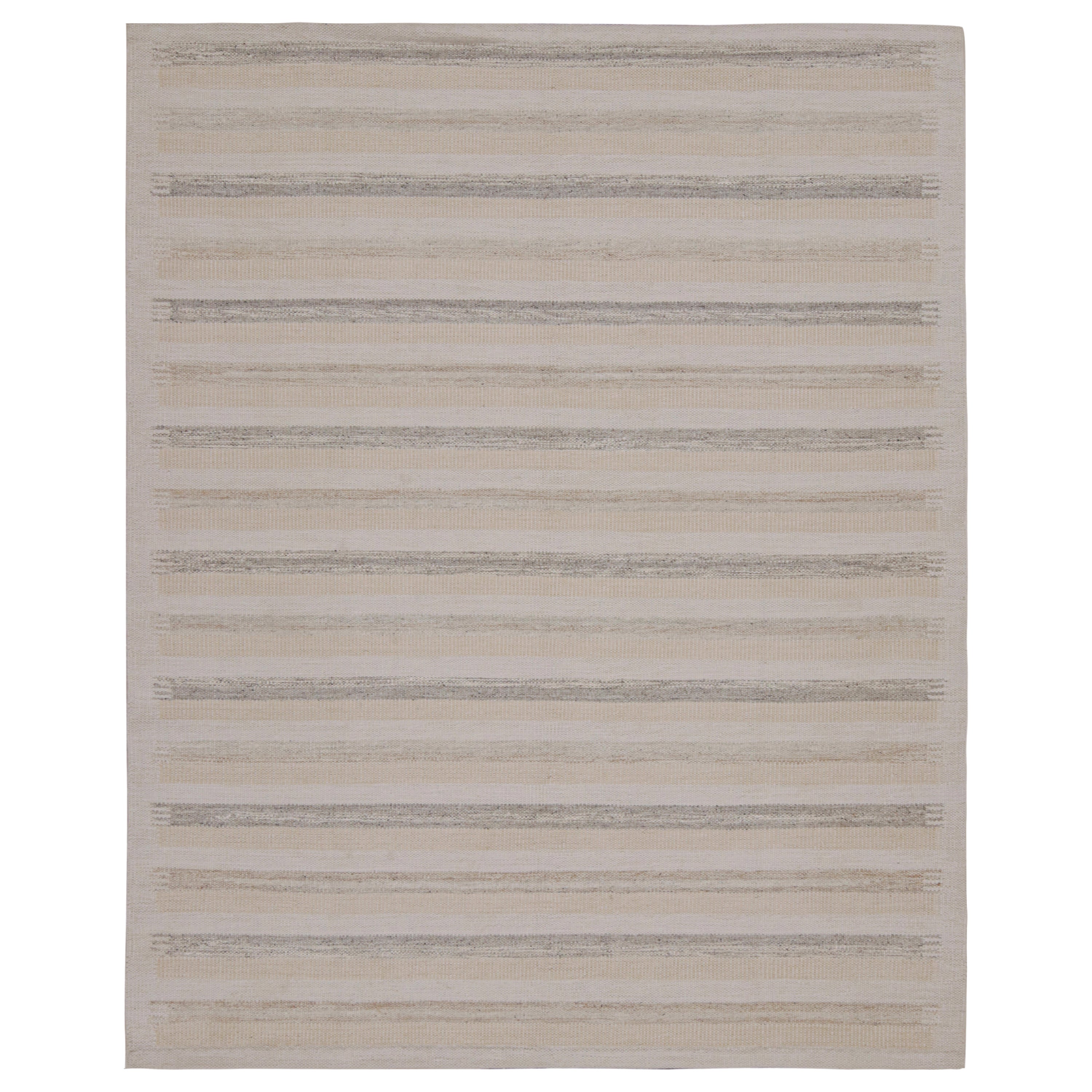 Rug & Kilim's skandinavischer Stil-Kilim mit weißen, beigen und grauen Streifen