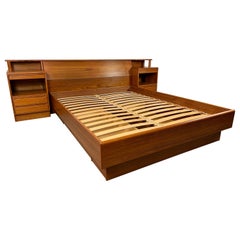 Torring Mobelfabrik Platform Bed- Queen Size 