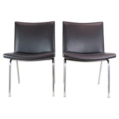 Set Of 2 Kastrup Chairs Model CH401 Made In Black Leather By Hans J. Wegner