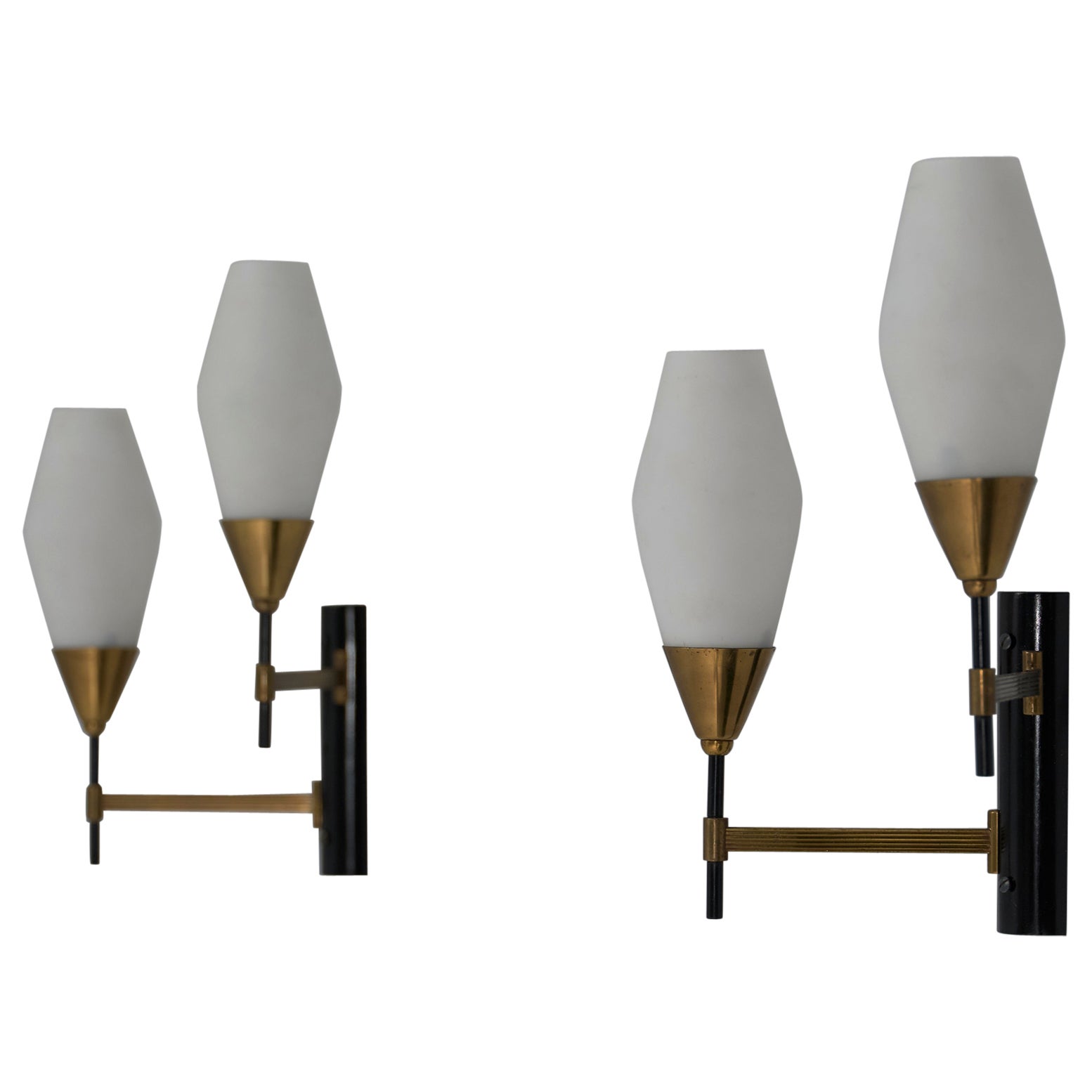 Pair of Italian Design Wall Lamps, Attributed to Stilnovo, 1950s
