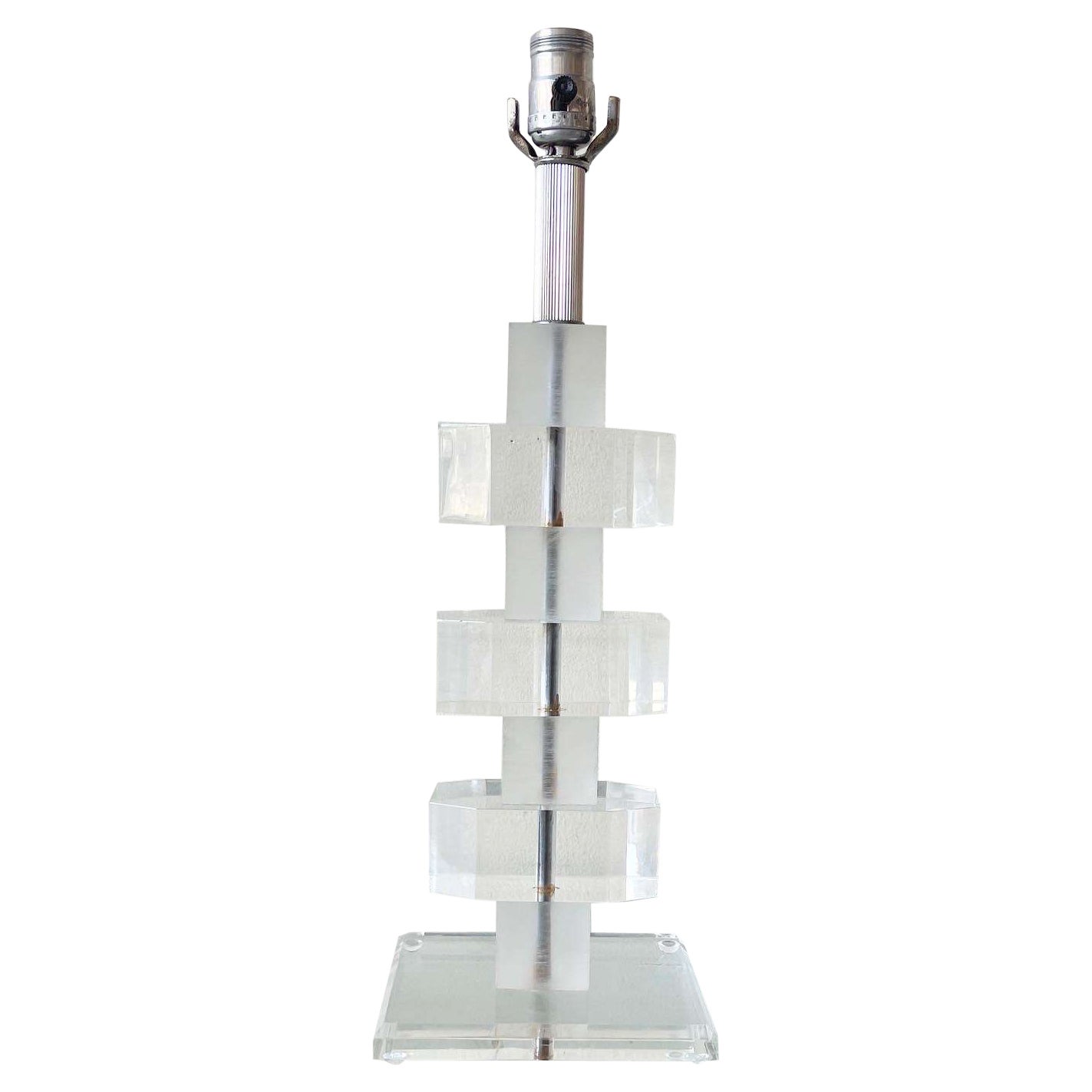 Mid Century Modern Stacked Lucite Table Lamp For Sale