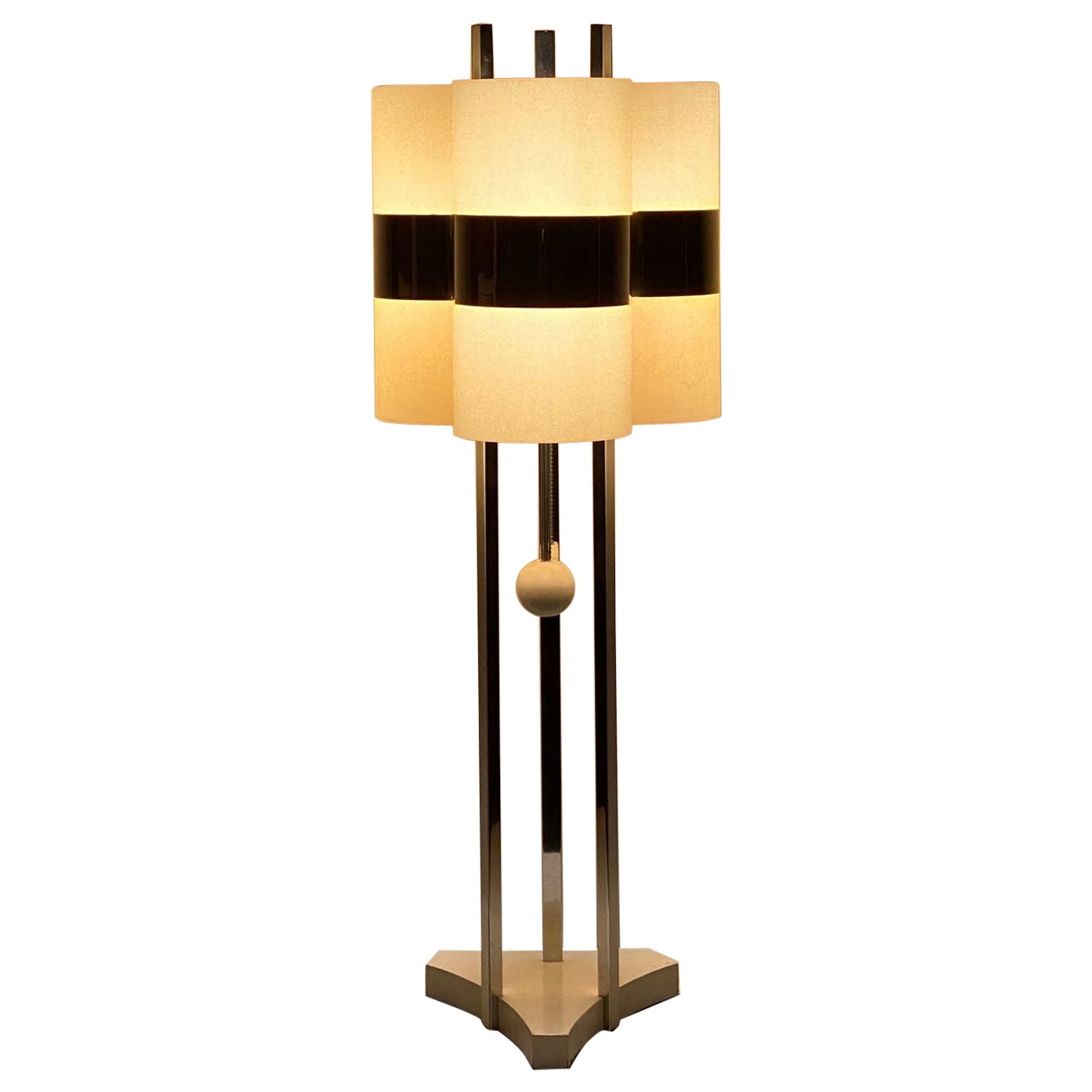 Space Age Rare Table Lamp in Chrome and Acrylic by Modeline, circa 1970s For Sale