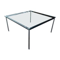 Cassina LC 10 Tisch, Tisch