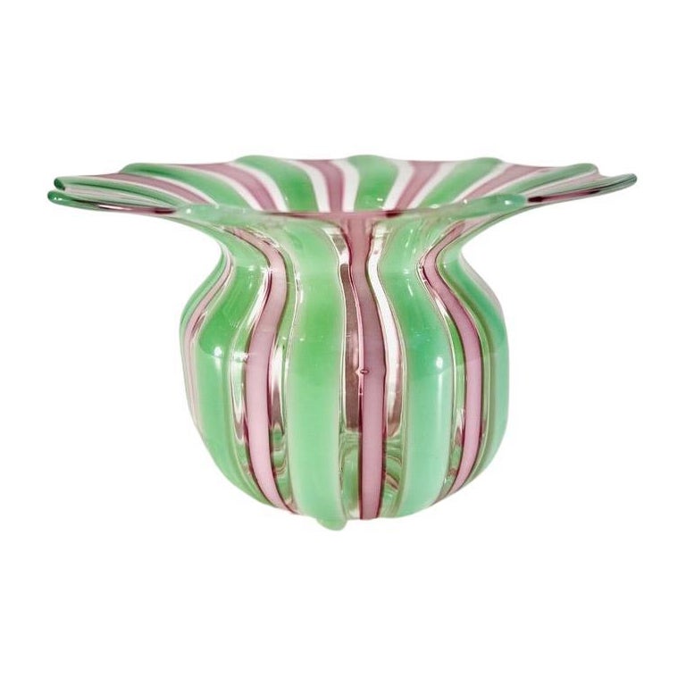Silvanni to Fratelli Toso bicolor Murano glass vase circa 1990