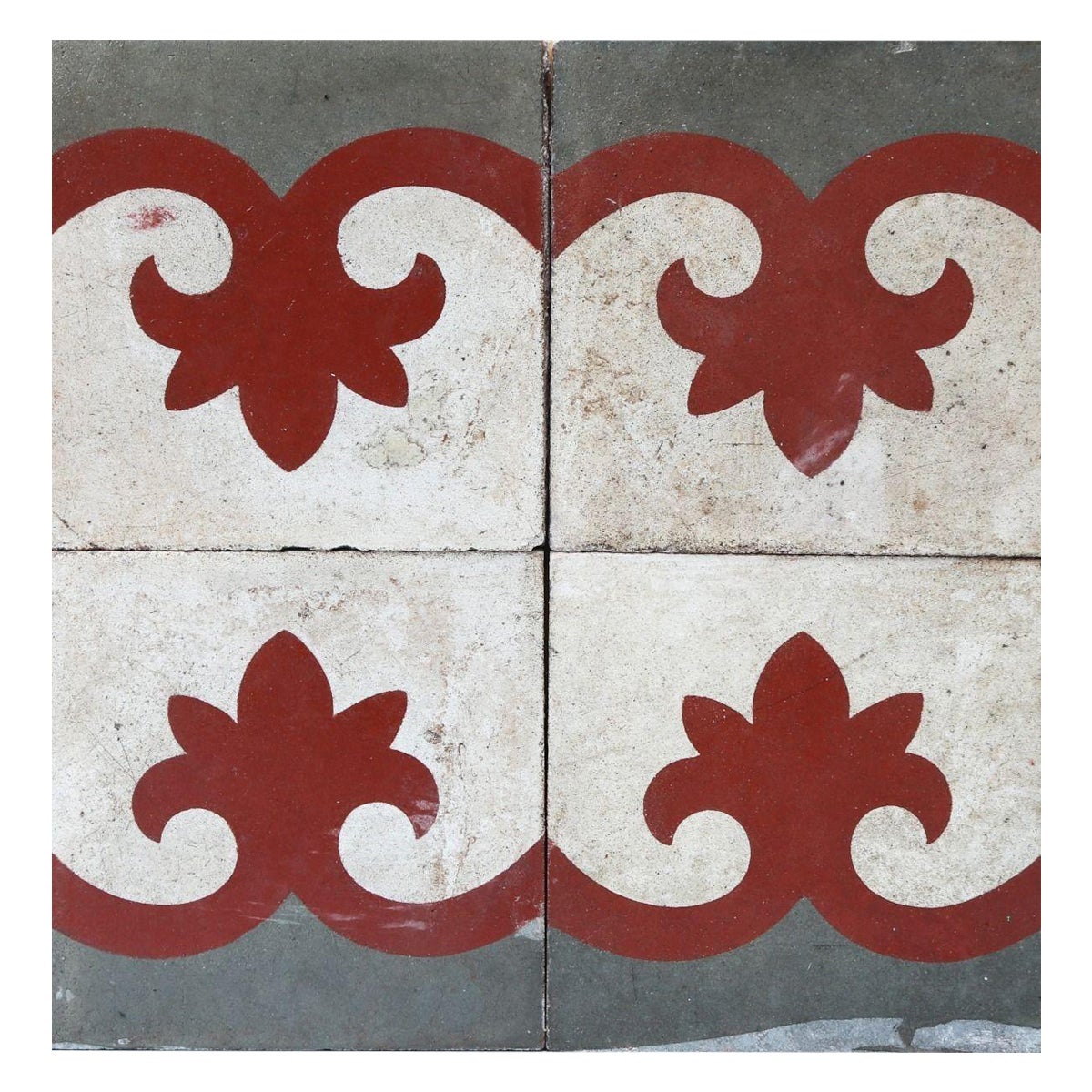 Reclaimed Patterned Encaustic Cement Floor or Wall Tiles 1.12 m2 (12 ft2) For Sale