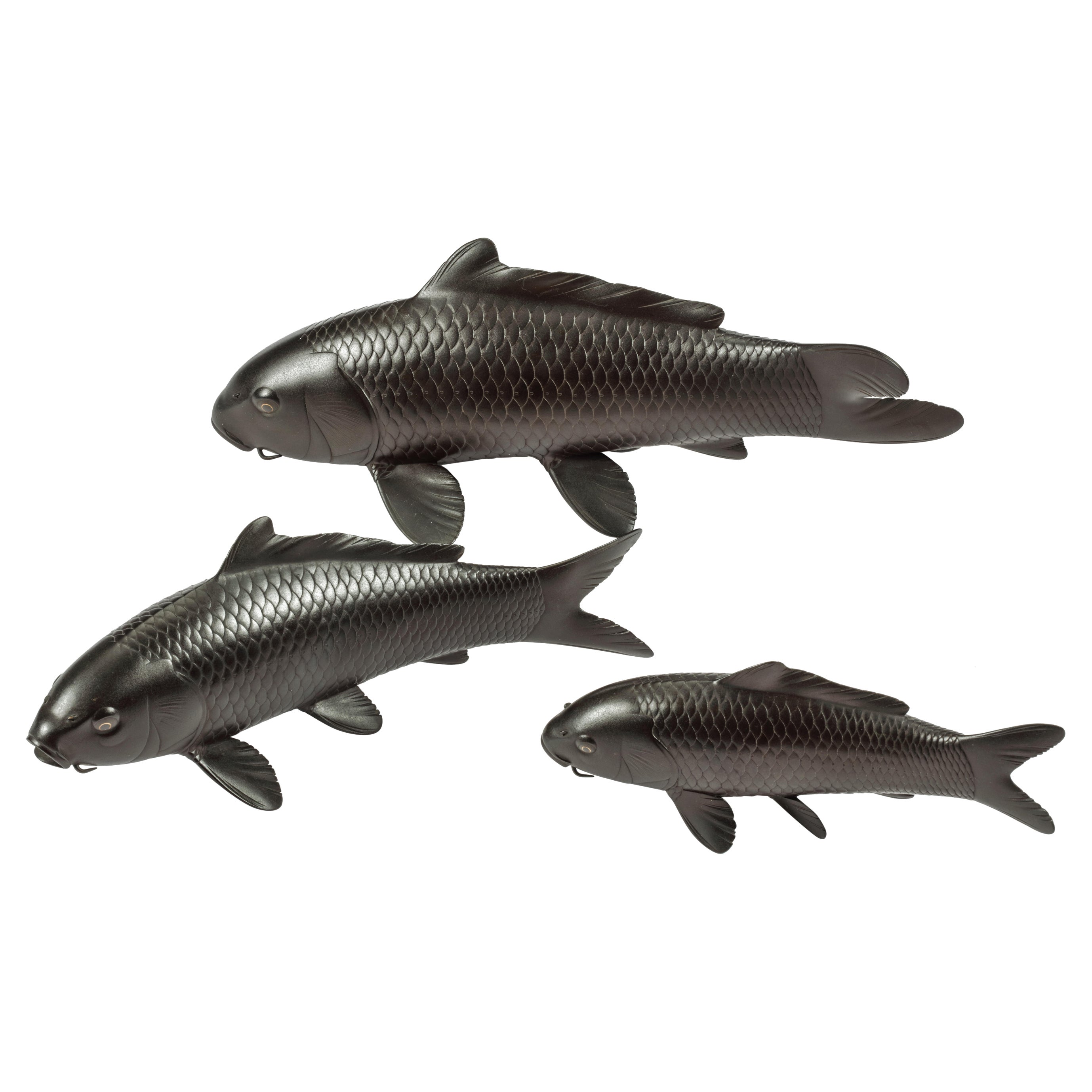 A set of three exquisite nineteenth century Japanese bronze sculptures of carp For Sale