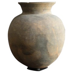 Antique Korean very old baked earthenware jar/Excavation/Large flower vase