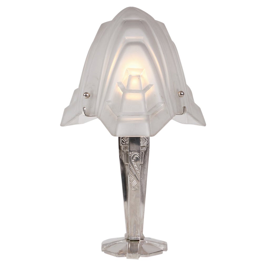 French Art Deco table lamp by Degué