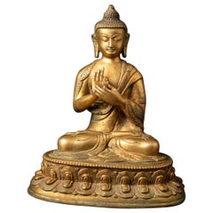 Mid-20th century Old bronze Nepali Buddha statue