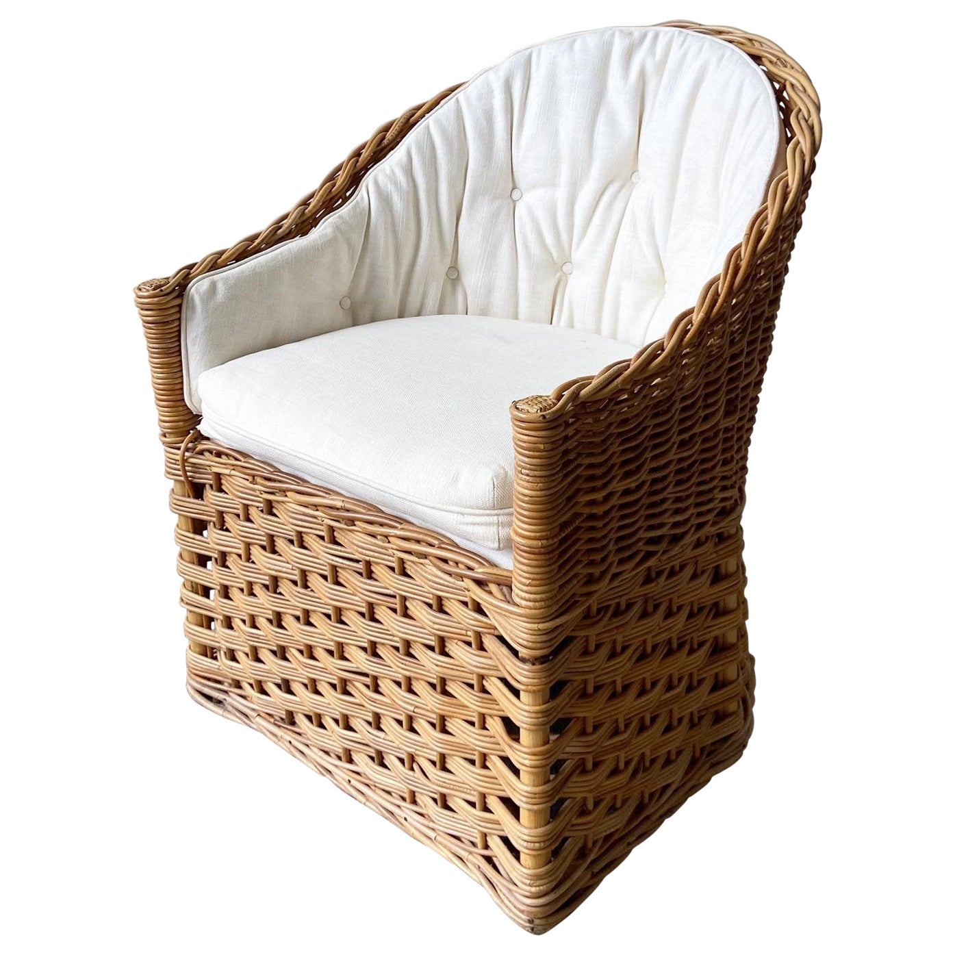 1980s Boho Chic Wicker Barrel Chair With Tufted White Cushions For Sale