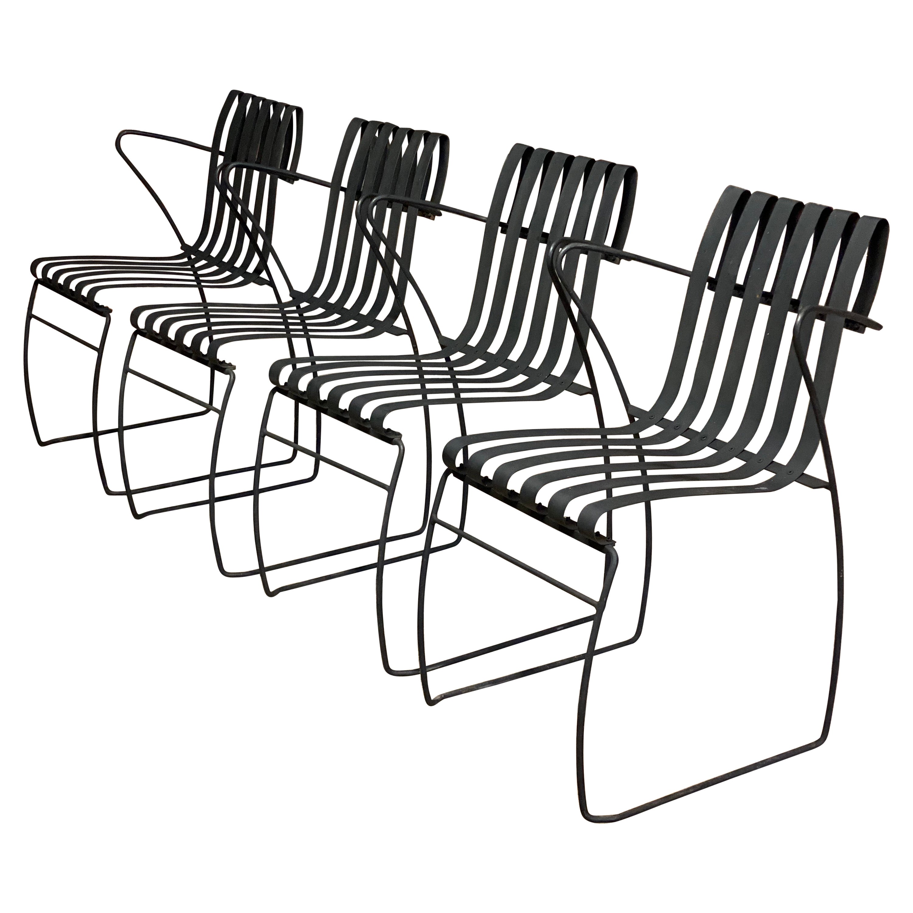 Ensemble de quatre chaises empilables en métal à la manière de Nanna et Jorgen Ditzel en vente