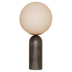 Lampe de table Atlas en marbre noir et laiton par A Simon & Marcel