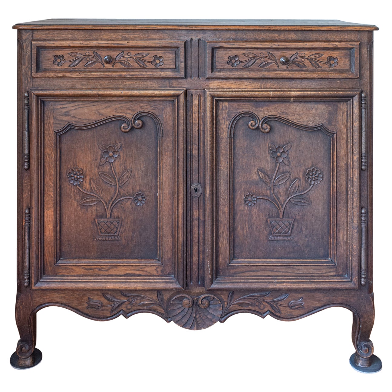 18th Century French Louis XV Style Oak Buffet For Sale