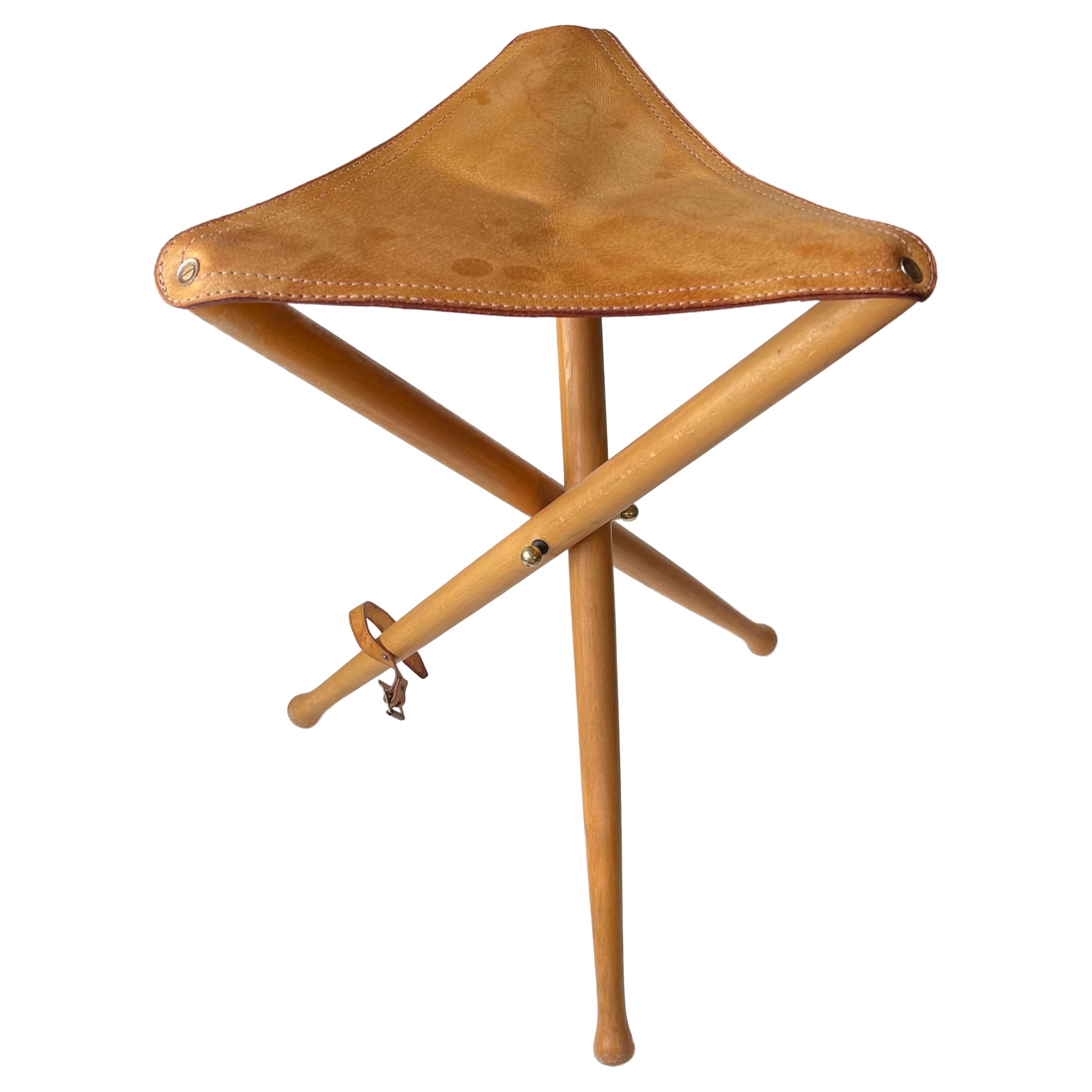 Vintage Scandinavian Folding Tripod Hunting Stool in Leather and Beech, 1970s For Sale