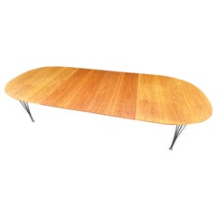 Piet Hein & Bruno Mathsson Superellipse table in cherry wood with two leafs