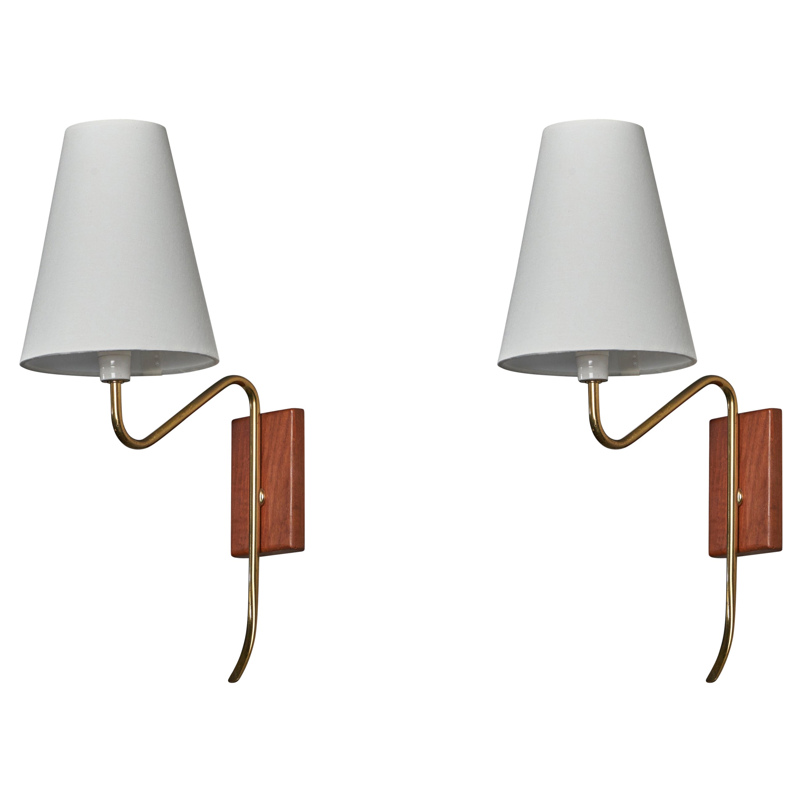 Schwedischer Designer, Wall Lights, Messing, Teakholz, Stoff, Schweden, 1950er Jahre