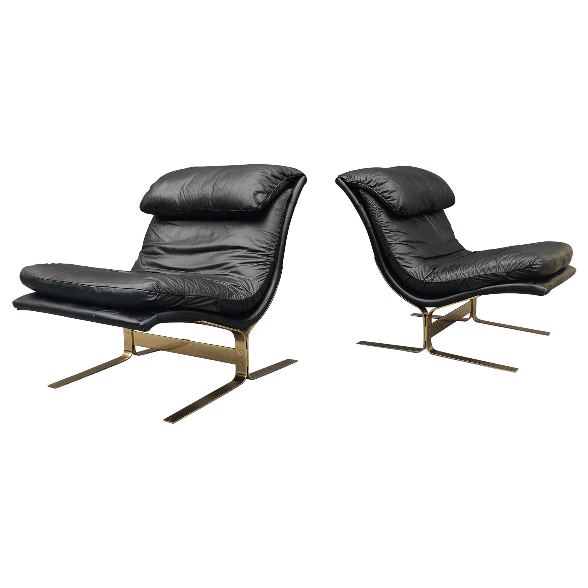 Pair Black Leather & Brass Plated Steel Lounge Chairs Style of Saporiti by Lane For Sale