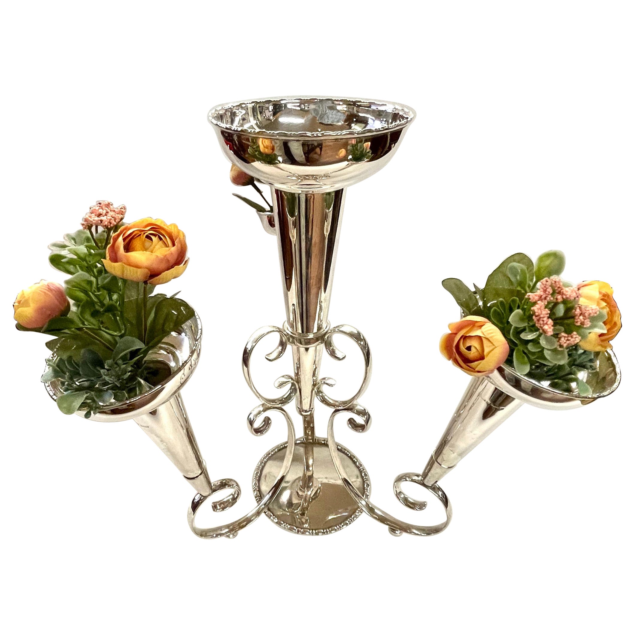 Espléndido Centro de Mesa de 4 Tubos Florales Epergne Antiguo Inglés en Plato de Plata de Sheffield