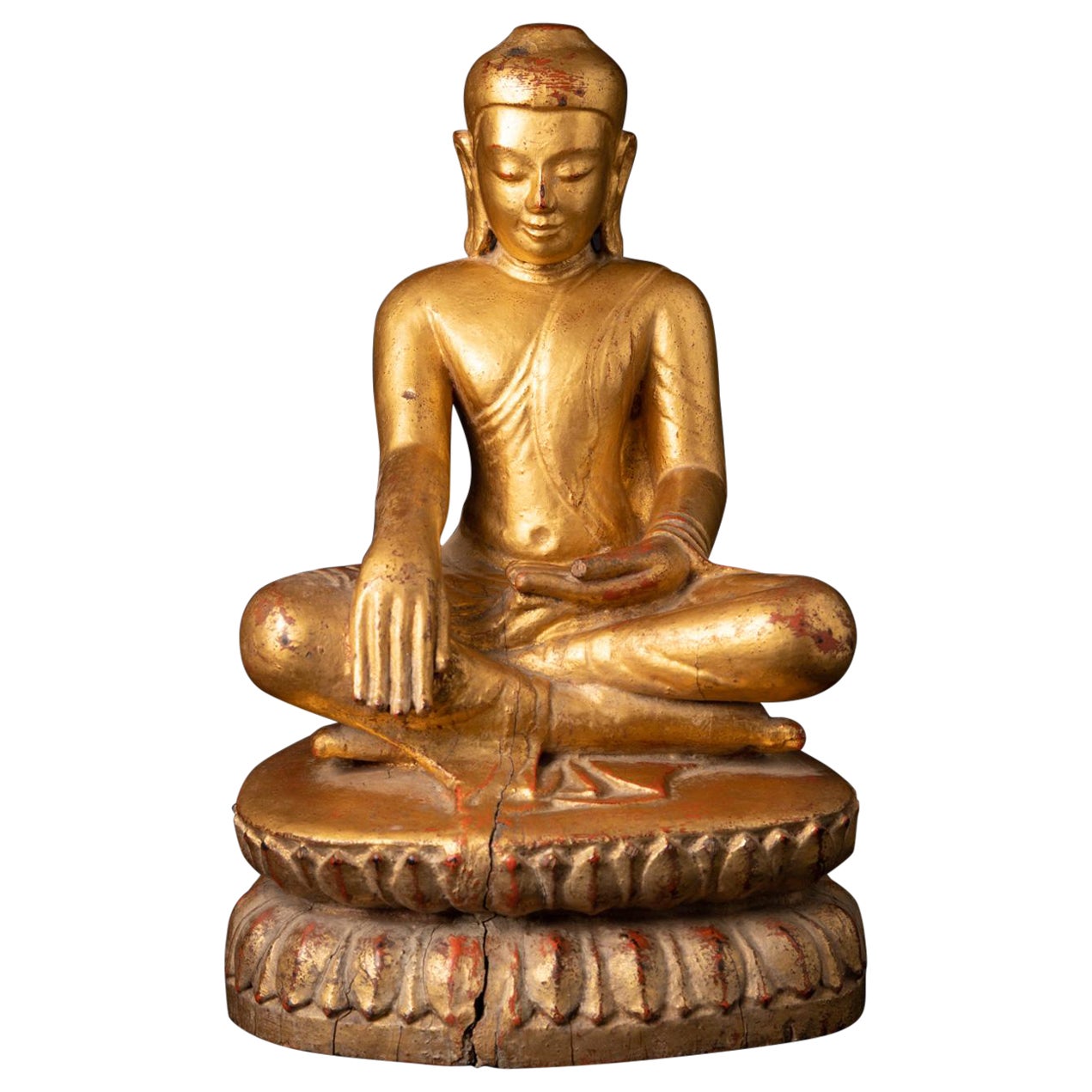 17th century special antique wooden Burmese Buddha statue in Bhumisparsha Mudra For Sale