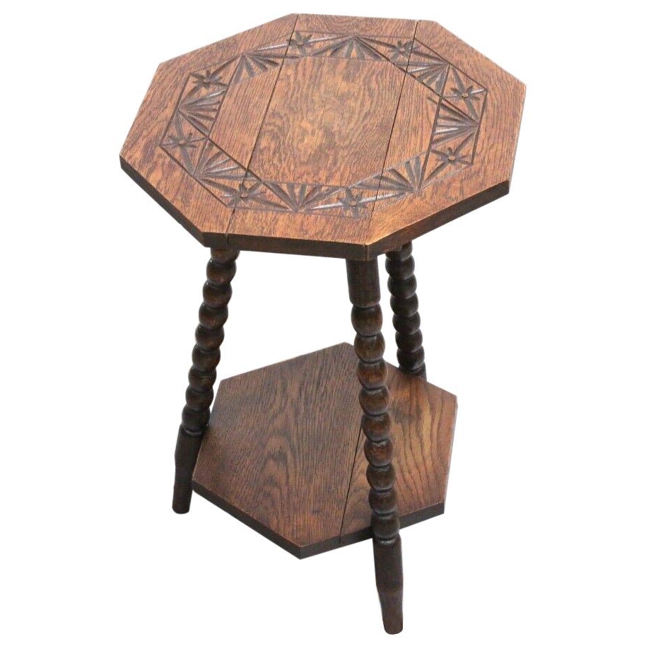 Late 19th Century Oak Gypsy Side Table on Bobbin Turned Legs