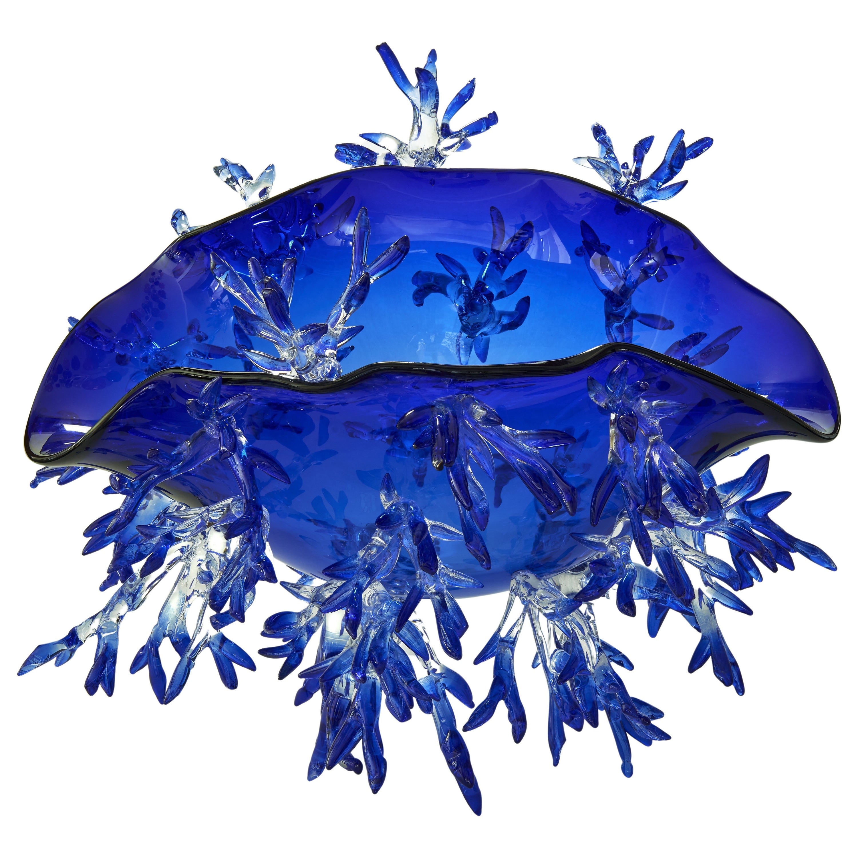 Vase in Form einer Anemone in Ultra Marin Blau von Emilie Lemardeley im Angebot