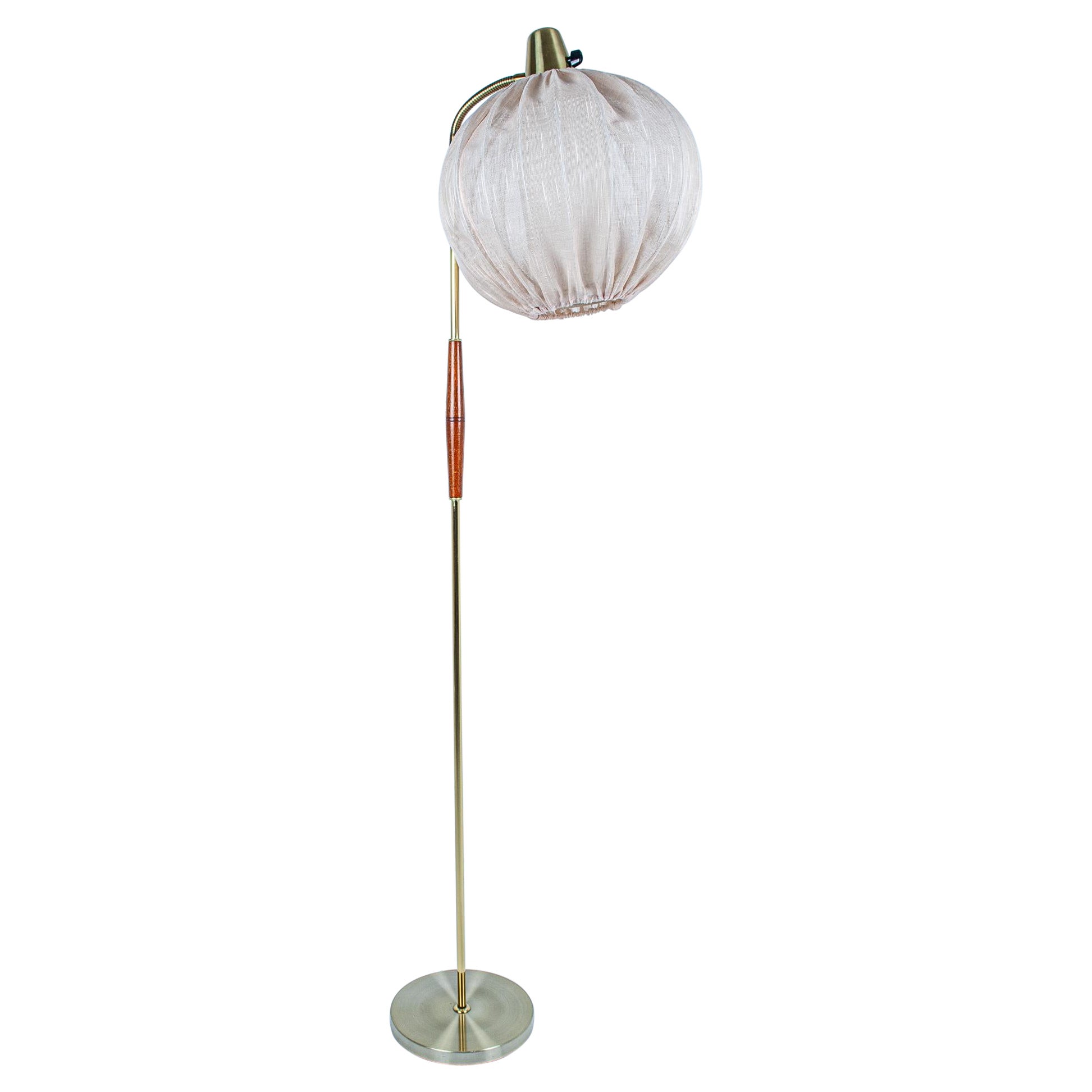 Midecentury floor Lamp, Sweden For Sale