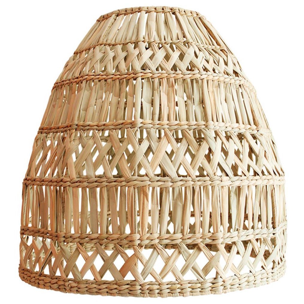 Maruata Handwoven Dried Palm Pendant Lampshade 22inx24in For Sale