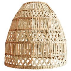 Maruata Handgewebter Lampenschirm mit getrockneter Palme
