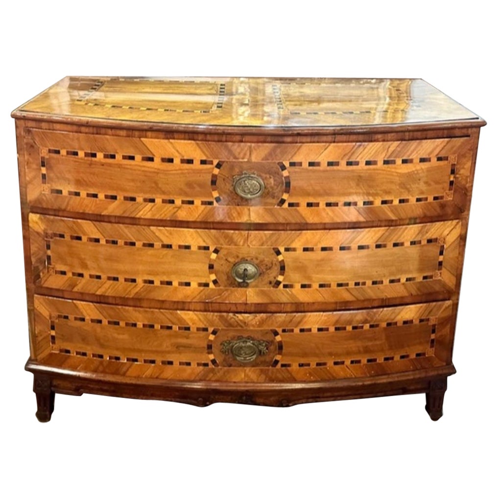 18th Century German Biedermeier Walnut Bow Front Commode