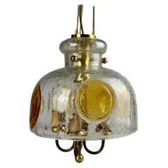 Plafonnier brutaliste des années 1960 et 1970 Lampe à suspension en laiton et verre de Murano
