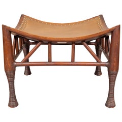 Taburete Tebas Caoba Liberty & Company