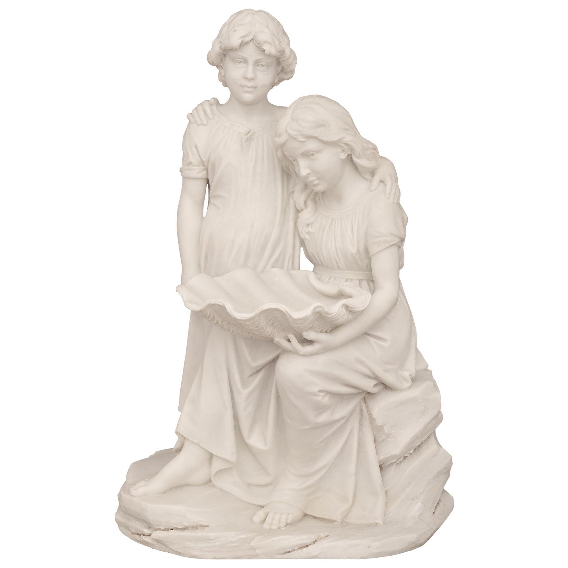 Italian 19th Century Marble Statue Of A Brother And Sister At The Seashore For Sale