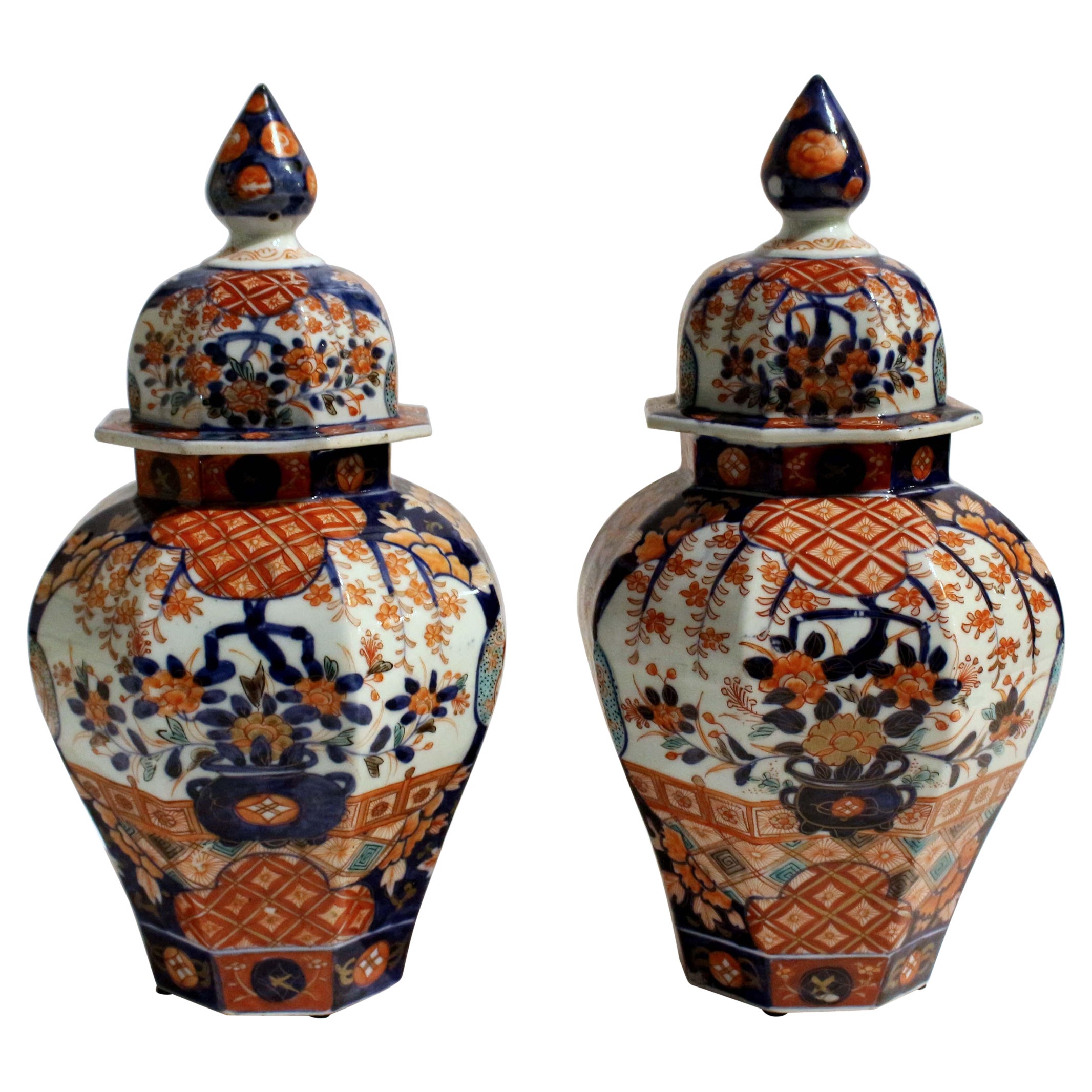 Circa 1860-80 Pair of Japanese Imari Covered Jars For Sale