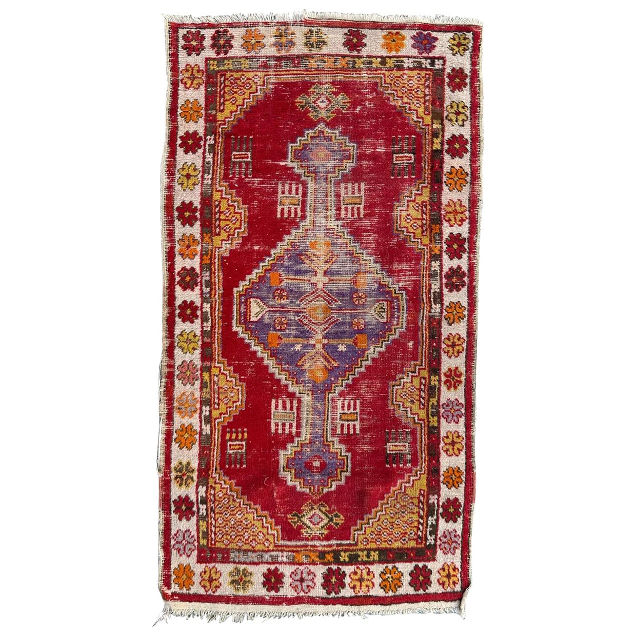 Bobyrug’s Pretty early 20th century Turkish rug  For Sale