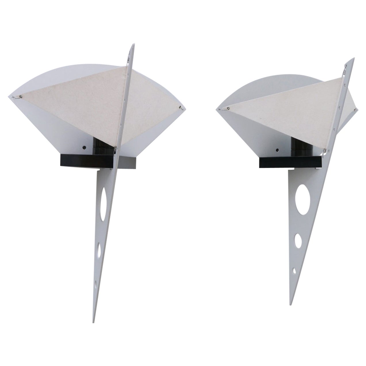 Set of Two 'Filicudara' Sconces by Steve Lombardi für Artemide Italy 1980s For Sale