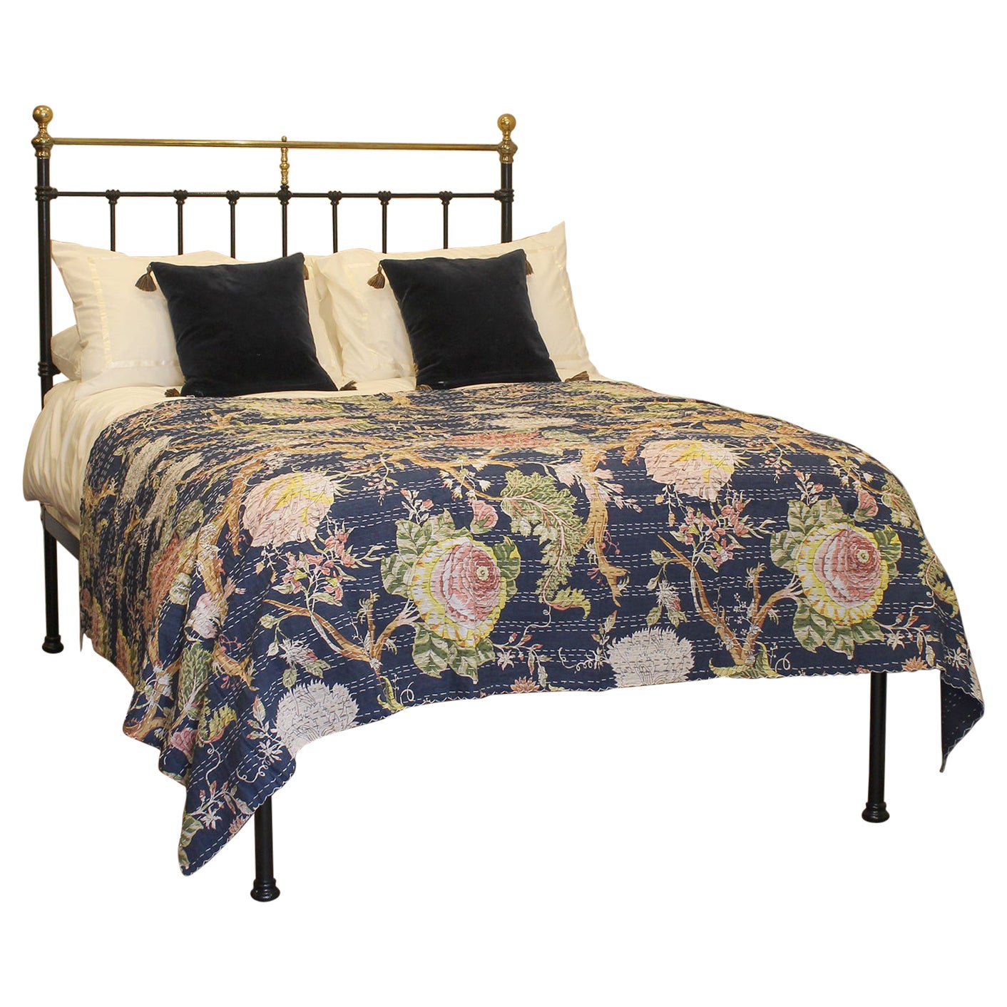 Double Brass and Iron Platform Antique Bed in Black MD146