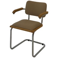 Bauhaus Style Cantilever Chair with Arms