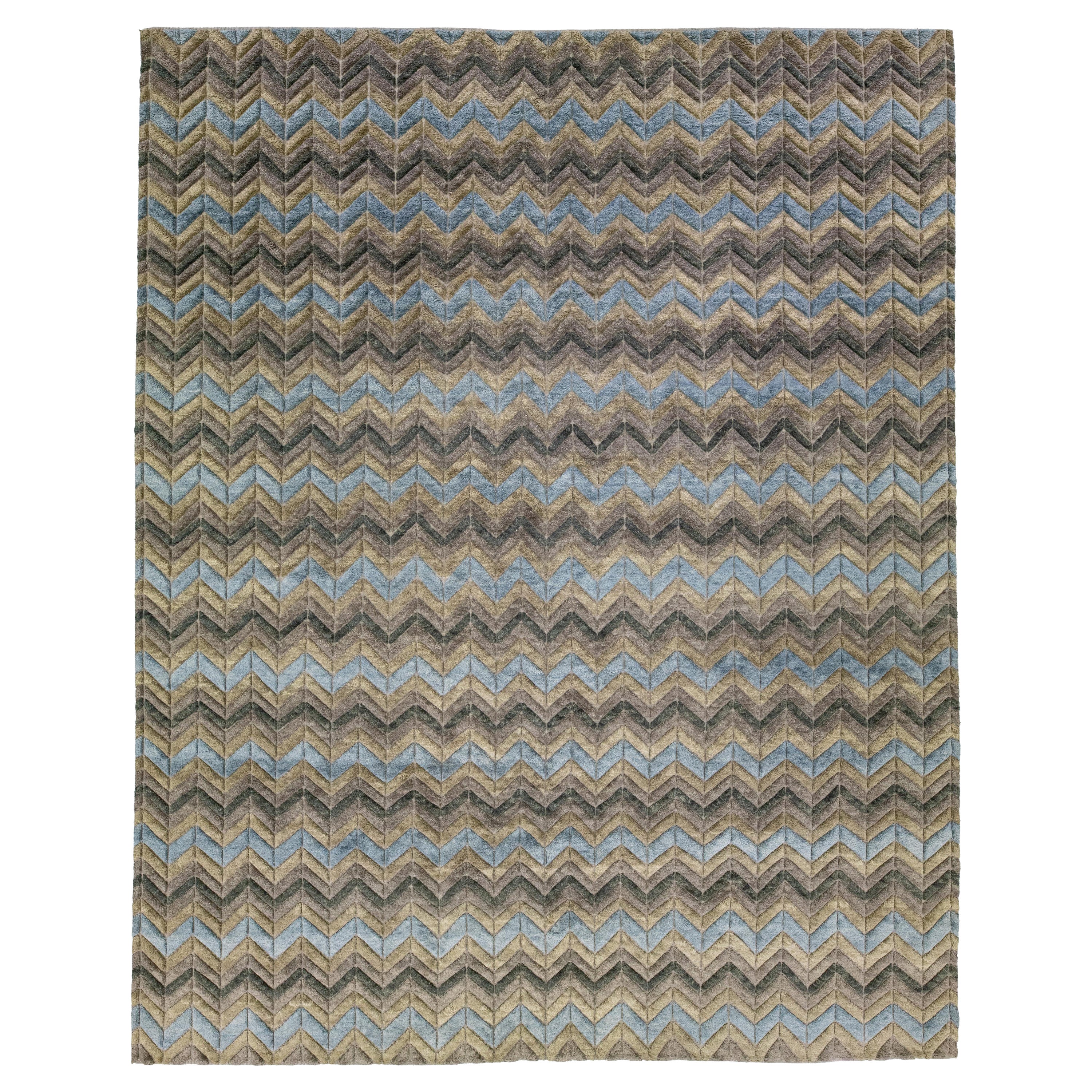 Contemporary Moroccan Style Wool Rug With Geometric Motif In Earthy Shades For Sale