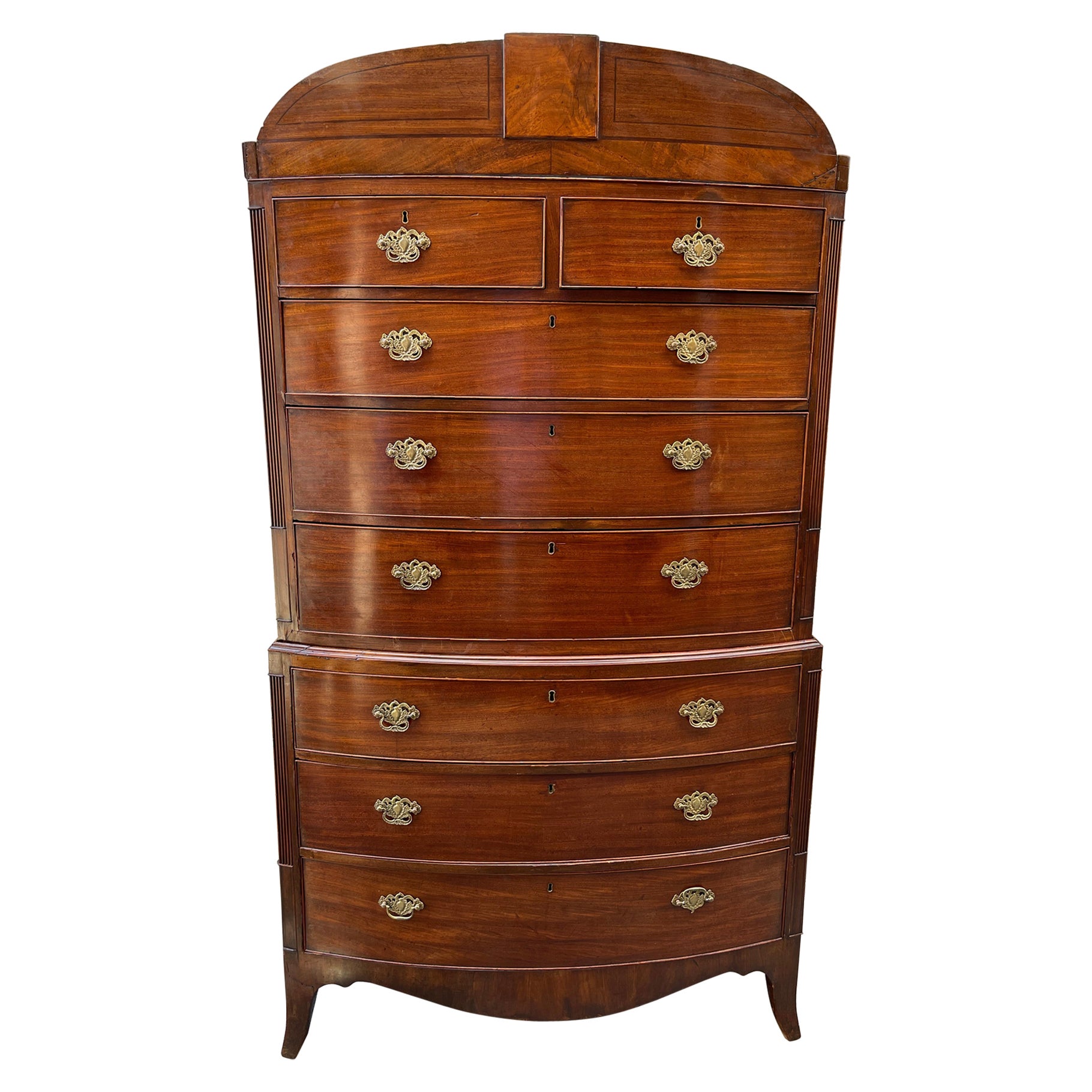 English bow front chest on chest early 19th century  For Sale