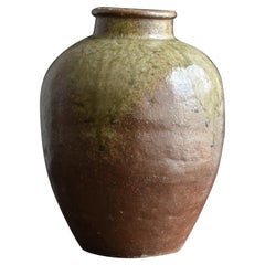 Japanese Antique Pottery Jar "Tanba"/Beautiful Natural Glaze/1500s