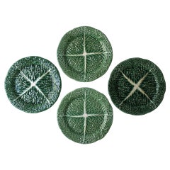 Set von 4 grünen und weißen Tellern mit Zucht- oder Cabbage-Blatttellern