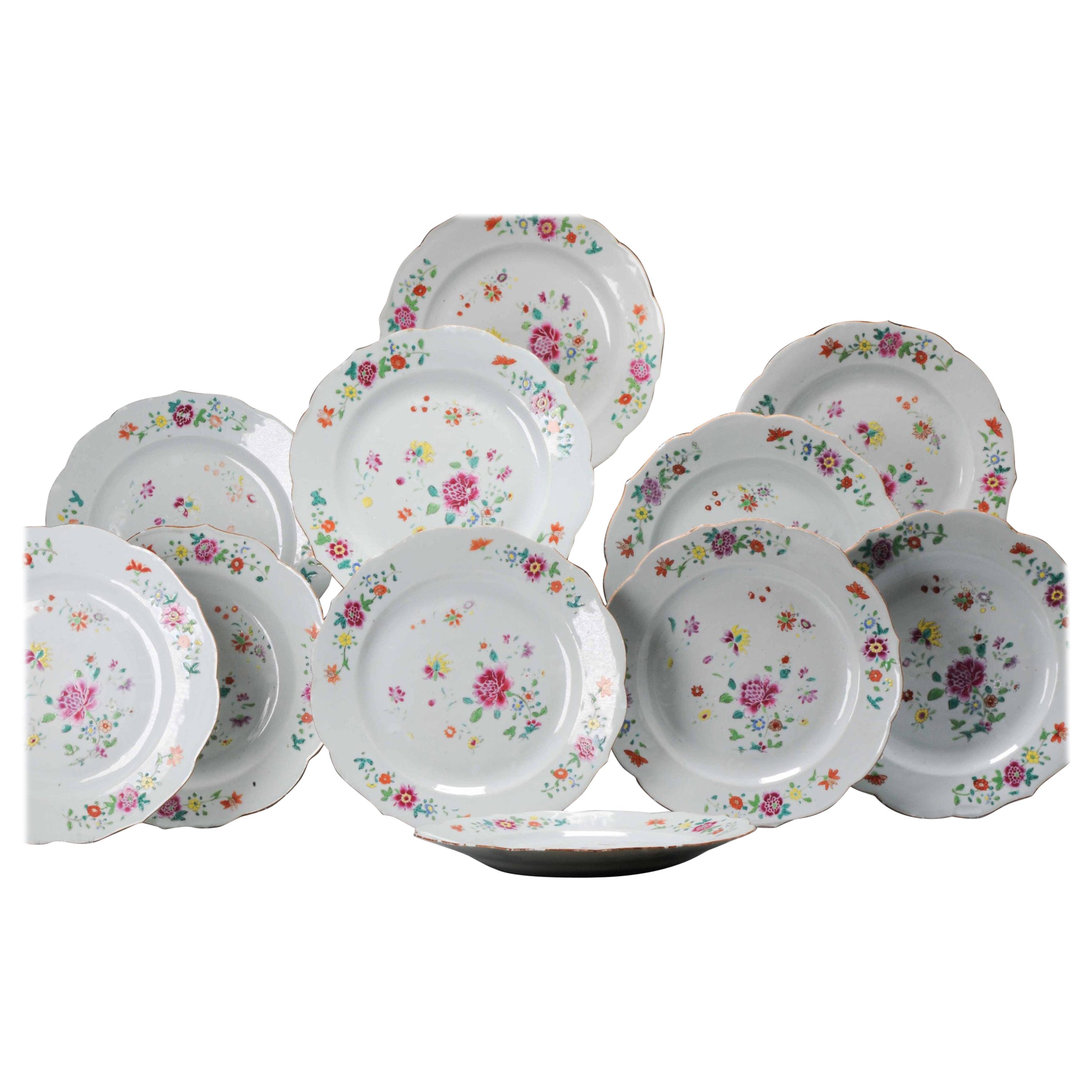 Set of 11 Plates Antique Chinese Porcelain Qianlong Period Famille Rose, 18th C For Sale
