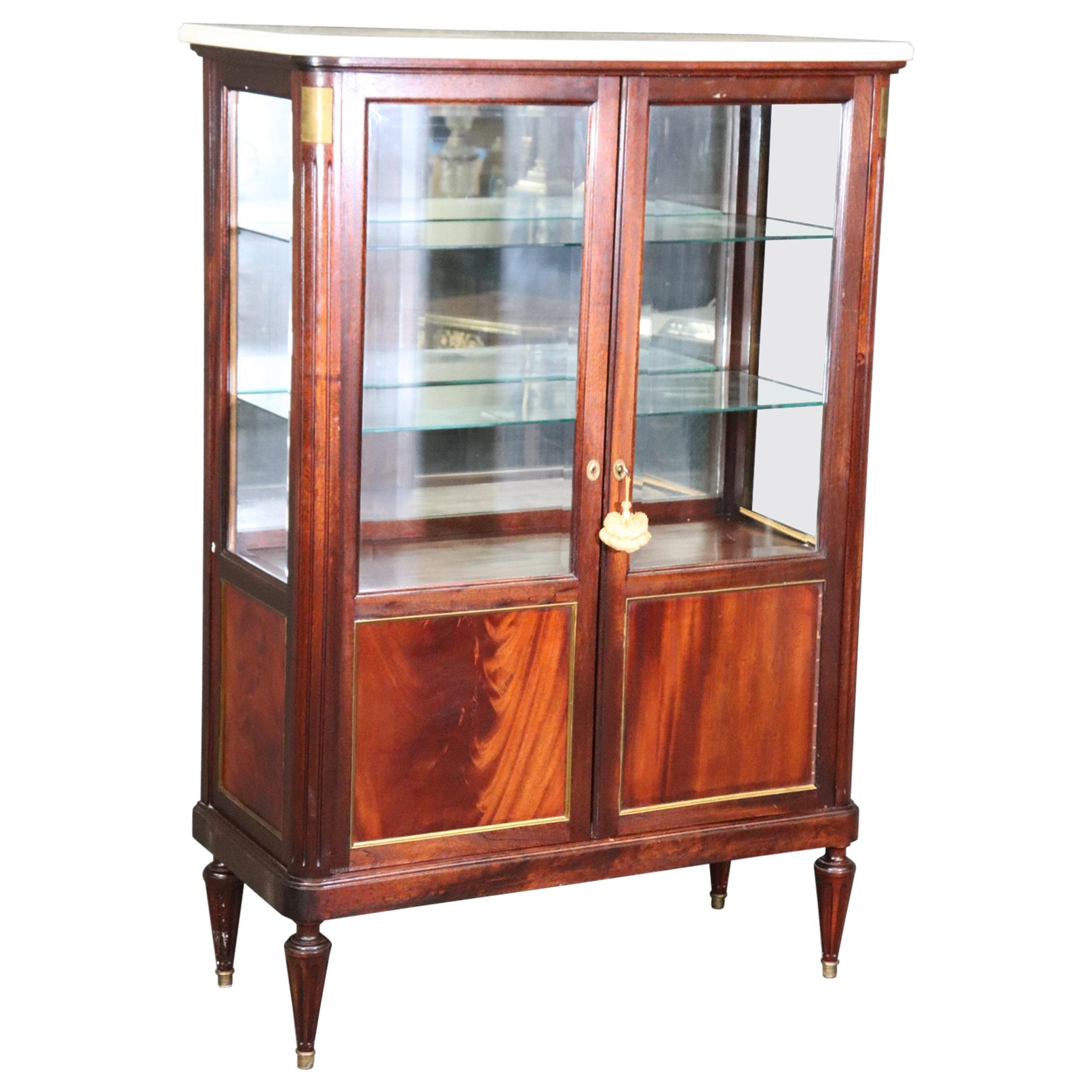 Petite Lighted French Flame Mahogany Louis XVI Directoire Vitrine Marble Top For Sale