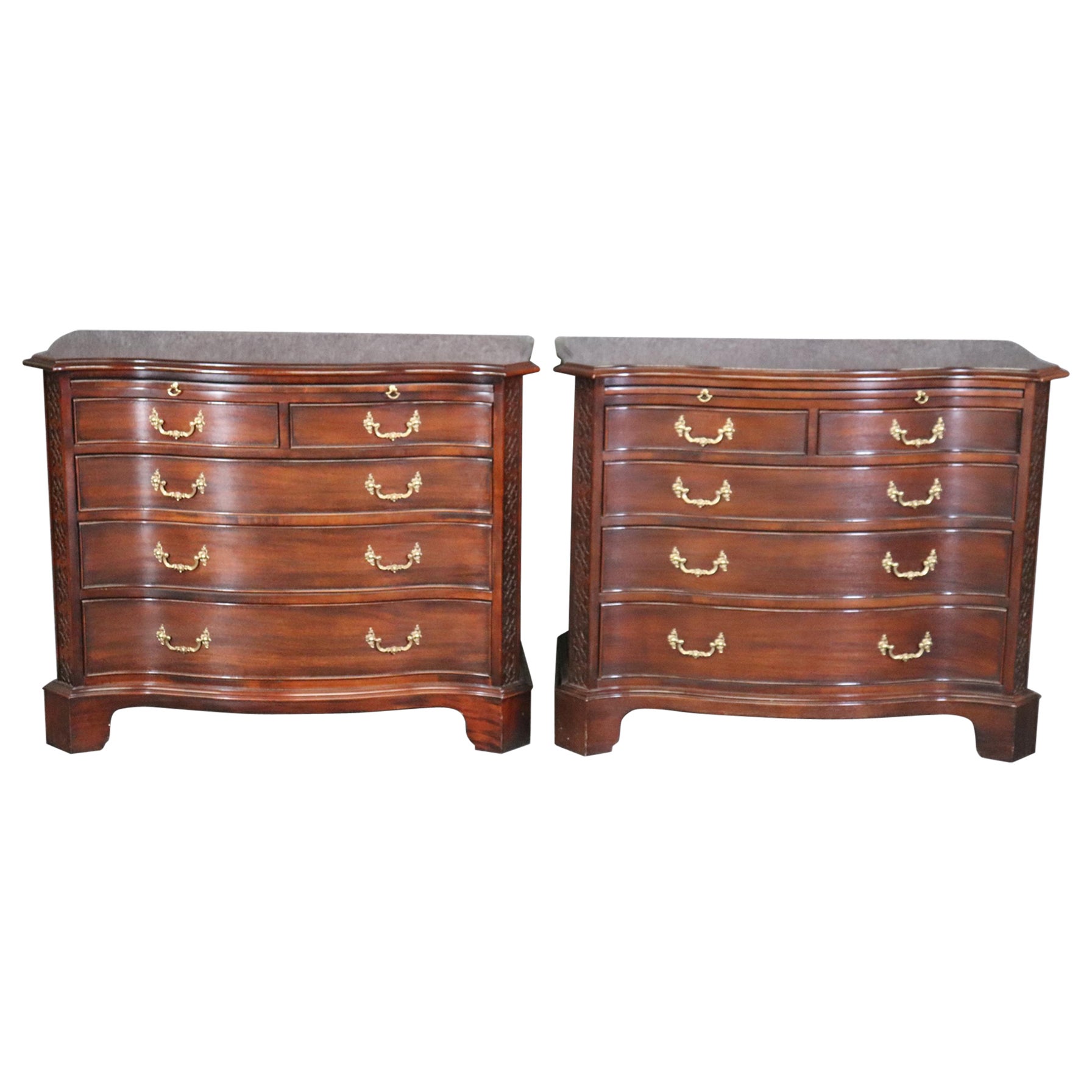 Pair Serpentine Fronted Chippendale Bachelors Chests Nightstands 