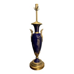 Lampada da tavolo in porcellana blu francese della metà del XIX secolo