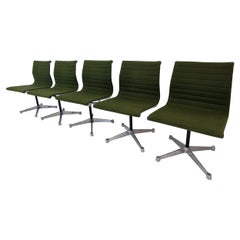 Set of 5 Model EA 105 Chairs by Eames for Herman Miller, 1970's
